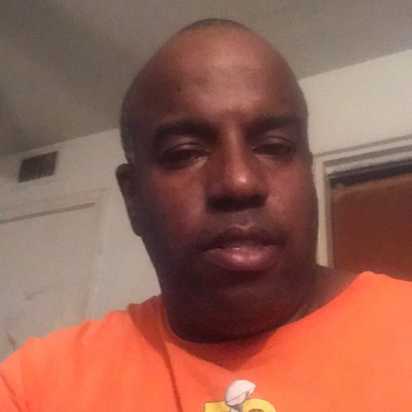 Meet your Posher, Montelle - Picture 1 of 1